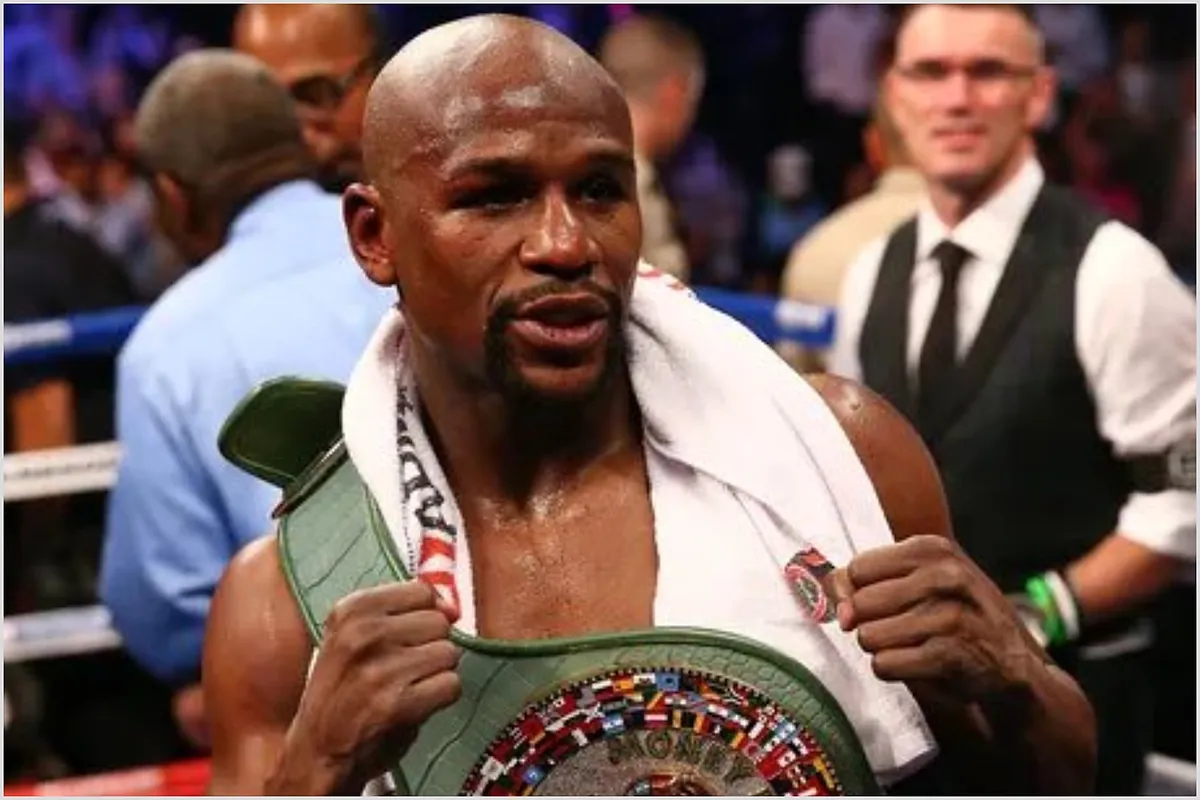 Floyd Mayweather Set to Make a Stunning Comeback with Unexpected Bout Next Year