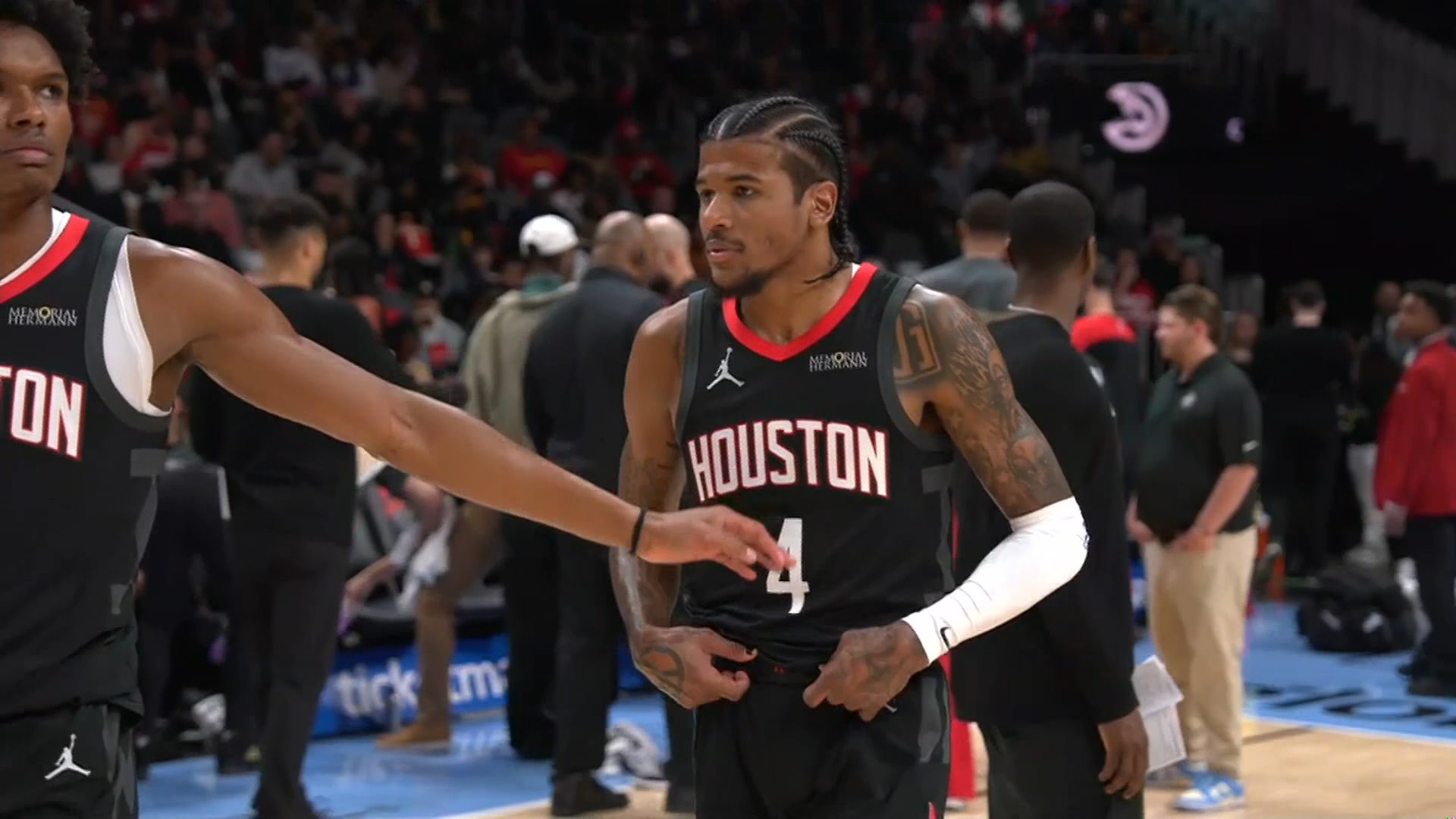 Rockets Escape a Nail-Biting Scare in Atlanta